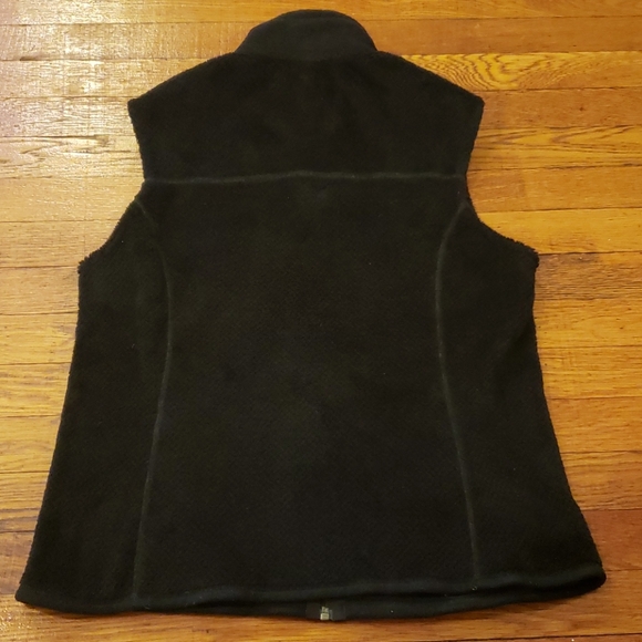 Patagonia black fleece vest - Picture 2 of 3